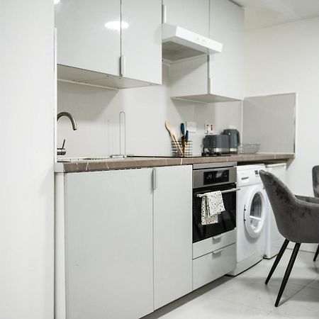 1B Apartment, 30 Mins To Oxford Street ลอนดอน ภายนอก รูปภาพ
