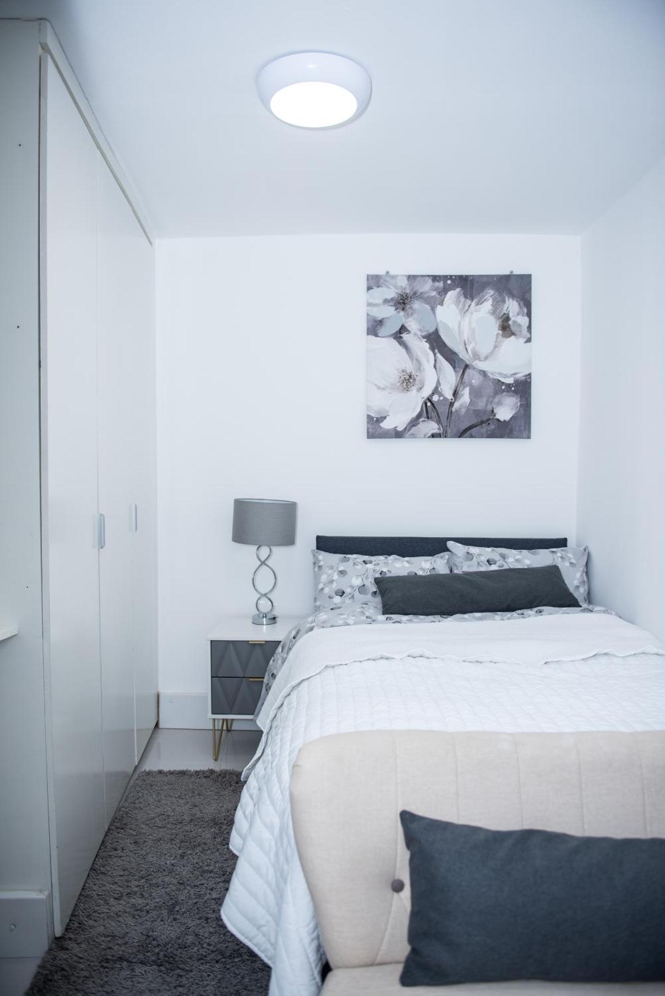 1B Apartment, 30 Mins To Oxford Street ลอนดอน ภายนอก รูปภาพ